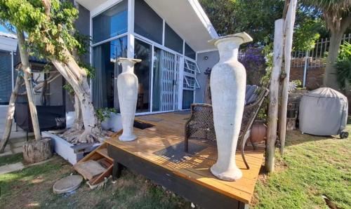 Mossel Bay Apartamento | La Santos Beach view Villa with 3 Bed , 3 Bath, Jacuzzi, Sea view