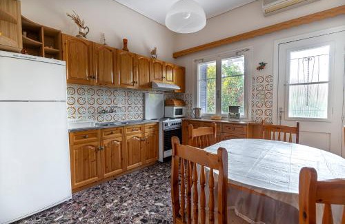 Skala Eresou Apartamento | La Skala Eressos Holiday Apartments