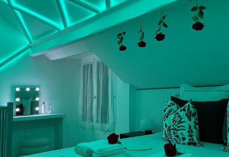 Cergy Casa | La Suite Prestige - Jacuzzi et cinema - Cergy-Village