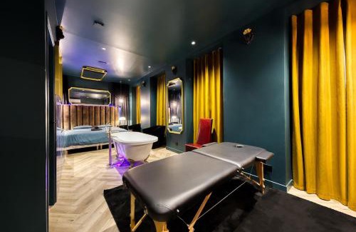La Celle-sous-Gouzon Apartamento | La Suite Versailles freeParking table massage Clim