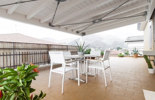 Fondi Apartamento | La terraza de los fondos