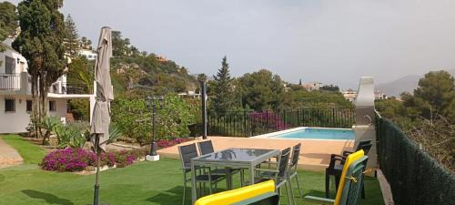 Salobreña Casa | La Torrecica, con carácter andaluz y magníficas vistas al mar y Sierra Nevada