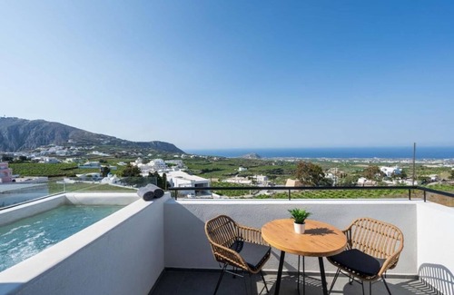 Pyrgos Apartamento | La Torretta Suites & Spa
