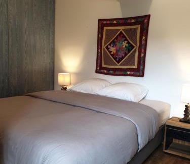 Verneuil-le-Chateau Cama Y Desayuno | La Tour du Raygnier