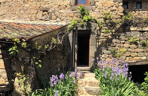 Saint-Barthelemy-Grozon Casa | La Treille Espace Intime, Dans Petit Hameau Rustique, Campagne Ardéchoise