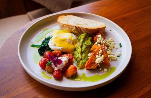 Babakan Hotel | La Tropica Canggu Bali By Kanaya Hospitality