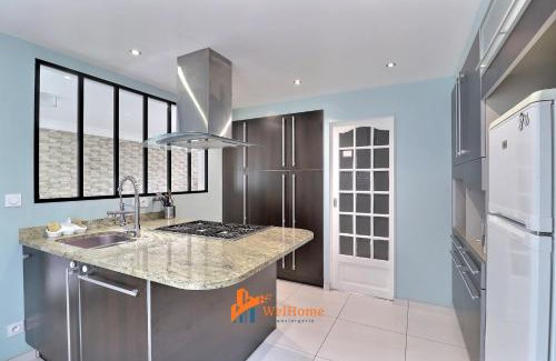 La Riche Casa | La Tuilerie - Family home