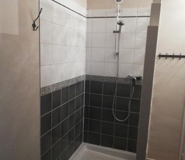 Saint-Etienne-l'Allier Casa | La Vallée