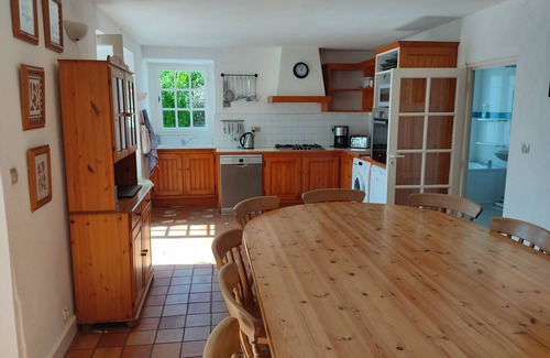 Villetoureix Otro | La Vallée - piscina privada climatizada, Spa, Sauna & Pizza Horno