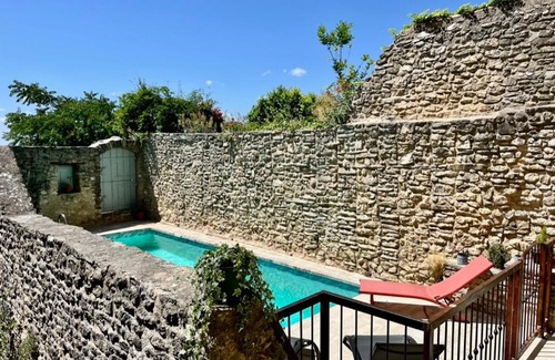 Lagnes Casa | La Villa 1777