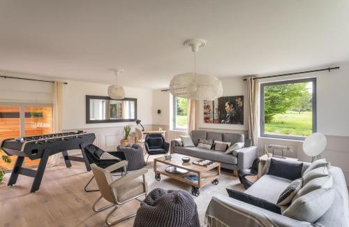 Le Tronchet Villa | LA VILLA DU GOLF - avec piscine couverte chauffée et jacuzzi