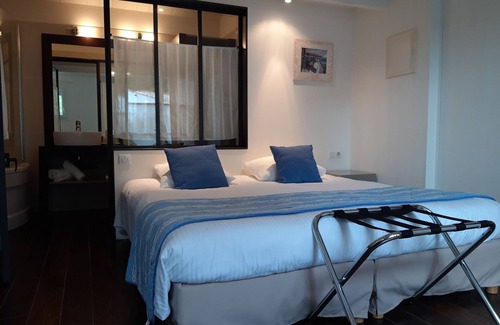 Le Bois-Plage-en-Re Hotel | La Villa Hôtel Bien Être