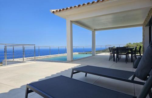 Solenzara Casa | LABELLE- Vue mer panoramique - Piscine privée - Clim -WIFI