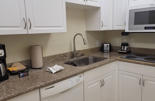 Capistrano Beach Complejo | Labor Day Weekend/One bedroom/Ocean View
