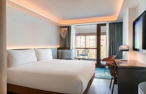 Sant Marti Hotel | Labtwentytwo Barcelona, a Tribute Portfolio Hotel by Marriott