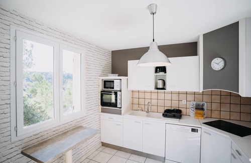Esparron-de-Verdon Villa | Lac Esparron de Verdon Villa con impresionantes vistas y acceso privado al lago
