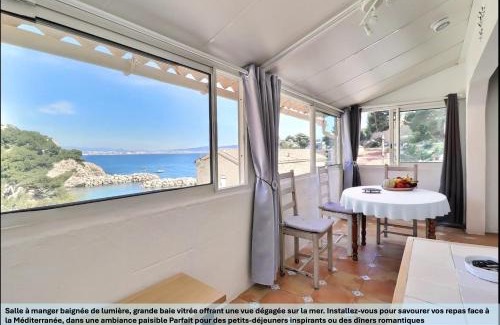 Niolon Apartamento | "LaCigaleDeNiolon", Évasion d'Automne, Vue Mer & Randos Côtières, Wi-Fi & Netflix dans une ambiance cocoooning