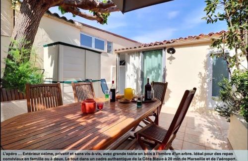 Niolon Apartamento | "LaCigaleDeNiolon", Évasion d'Automne, Vue Mer & Randos Côtières, Wi-Fi & Netflix dans une ambiance cocoooning