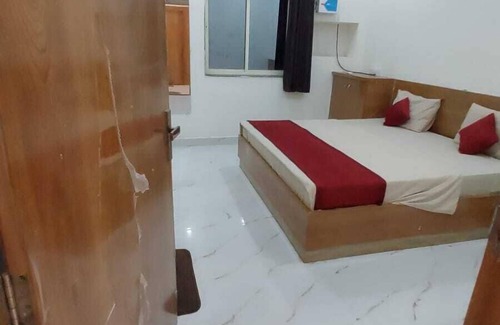 Barsana Hotel | Ladlee Palace Guest House