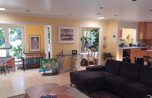 Stanley Casa | Lafayette Family Retreat near SF