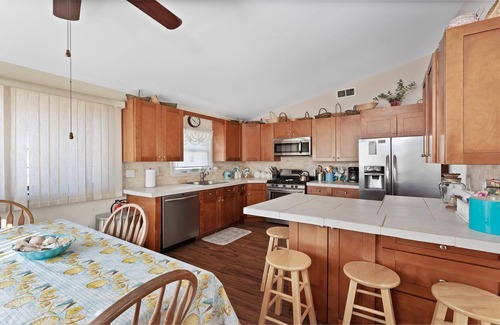 Beach Haven West Casa | Lagoon front. Single family. Boat slip. Beach Badges. WIFI. Kayak. Bicycles.