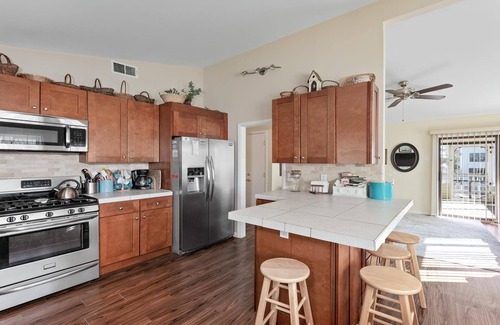 Beach Haven West Casa | Lagoon front. Single family. Boat slip. Beach Badges. WIFI. Kayak. Bicycles.