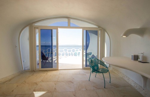 Cocoplum Apartamento | Precioso estudio frente al mar con acceso al resort, piscina infinita