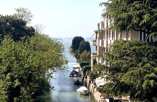 Santa Maria in Stelle Apartamento | Lagoon view terrace apartment