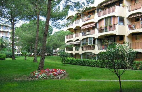 Mandelieu-La-Napoule Apartamento | Lagrange Vacances Les Trois Rivières