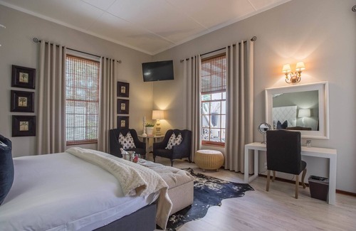 Buffalo Hills Game Reserve Casa | Lairds Lodge
