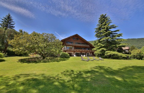 Sevrier Casa | Lake Annecy - Waterfront Villa in Sévrier