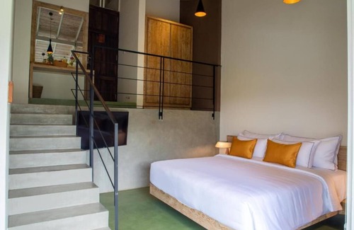 Kandy Hotel | Lake Avenue