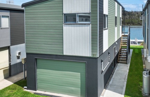 Lake Conjola Cabina | Lake Conjola, Deepwater Resort Cabin 21