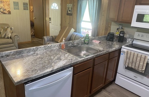 Somerset Casa | Lake Cumberland Retreat #1 near Somerset, Boat Ramps and Pet Friendly.