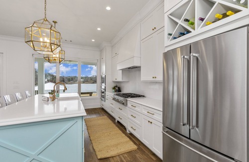 Alexander City Casa | Lake Daze on Lake Martin by Big Fish Real Estate Group at Lake Martin