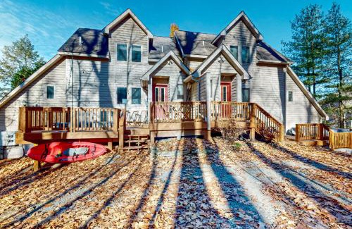 Thayerville Casa | Lake Daze
