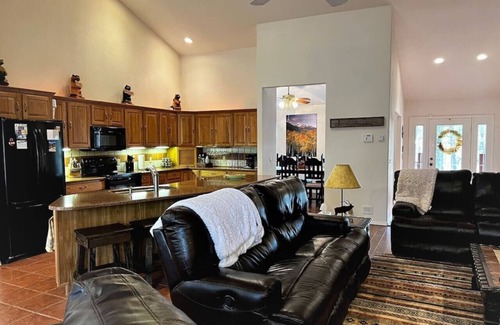 Pagosa Springs Casa | Lake Forest Lodge~near lake