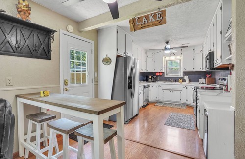 Grove Casa | Lake Front Home on Grand Lake w/ Private Dock!