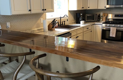 Hewitt Casa | Lake front home on Greenwood Lake