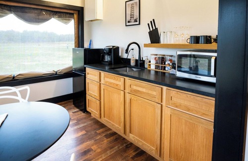 Coosa Complejo | Lake Front Luxury Glamping Tent Suite: Hot Tub & Lake Views