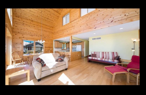 Mears Casa | Alquiler New Lakefront Silver Lake