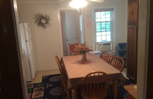 North Lake George Casa | Lake George Victorian Waterfront durante todo el año Destino de vacaciones familiares