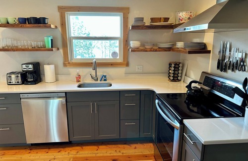 Sandpoint Casa | Lake Getaway in Sandpoint with Hot Tub