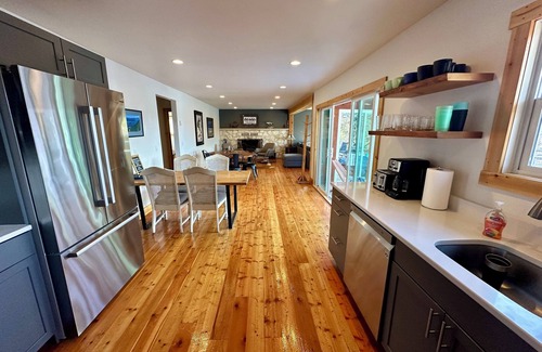 Sandpoint Casa | Lake Getaway in Sandpoint with Hot Tub