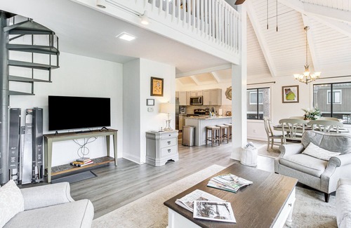Big Canoe Casa | Lake & Golf Course Views: Big Canoe Home w/ Deck!
