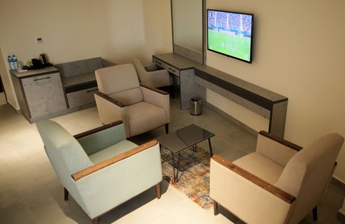 Abuja Hotel | Lake Greenfield Hotel & Towers