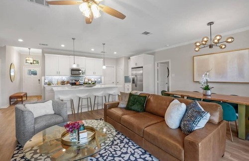 Gun Barrel City Casa | Lake Haven, Volleyball, Spa, Jet Ski, Boat Rental