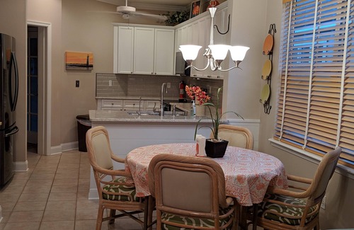 Fernandina Beach Casa | Lago casa cerca de la playa!