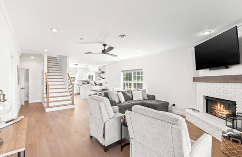 Candler Casa | Lake Living on Lake Weir