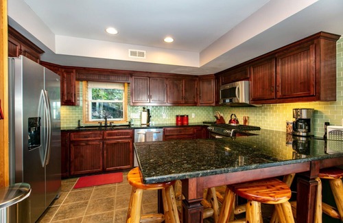 Lake Lure Cabaña | Lake Lure Opens May 2026 Tucked Away Gem: Lakefront, 3Fireplaces
